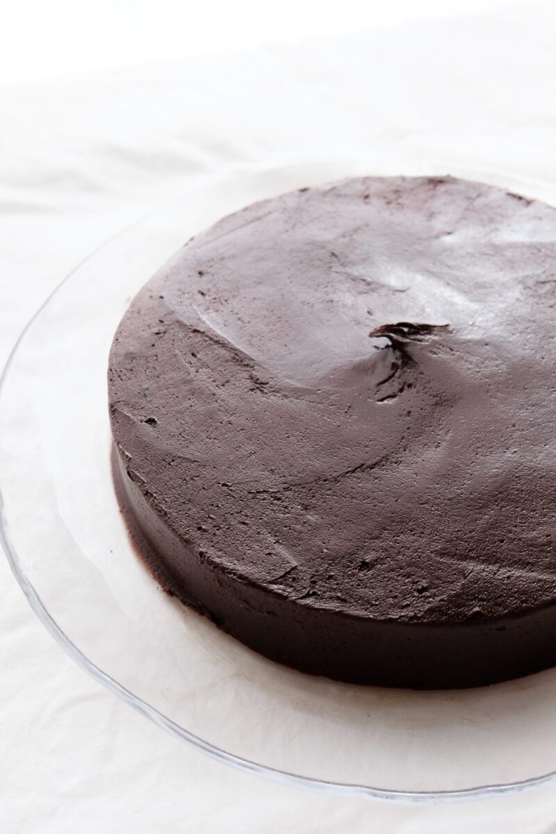 Instant Pot Chocolate Fudge Cake – The Ultimate Vegan Chocolate Fix!