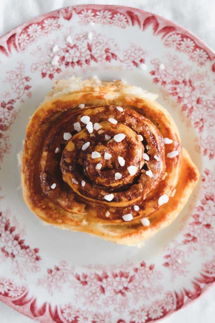Vegan Cinnamon Rolls