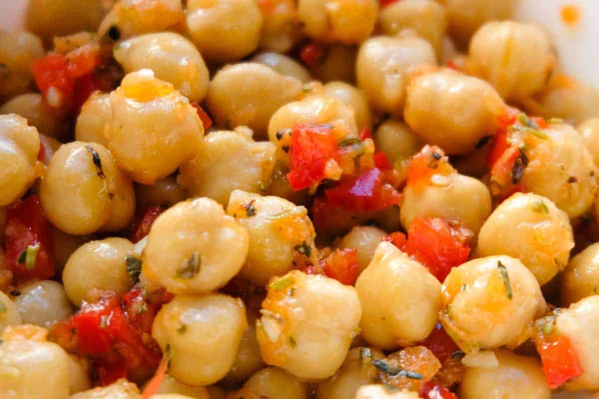 Easy Vegan Chickpea Salad with Bell Pepper & Carrot