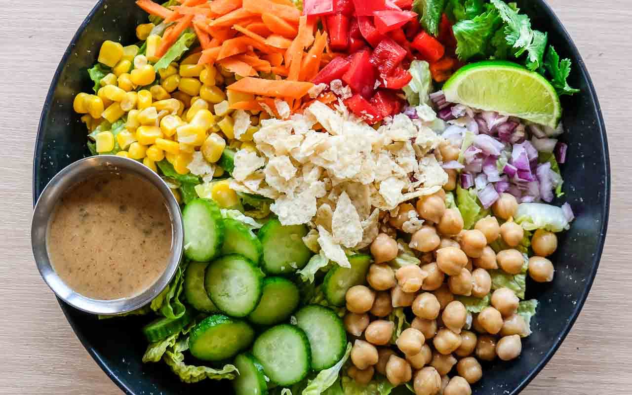 Southwest Ranch Chickpea Salad